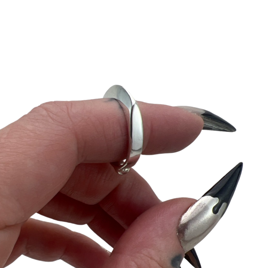 Upside down Ring