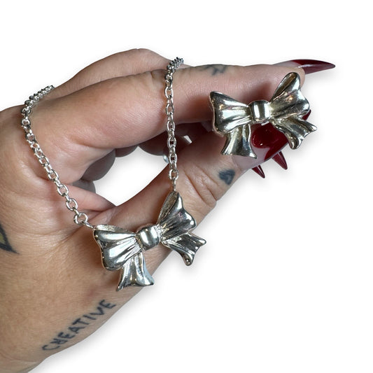 Bow Necklace and Ring set